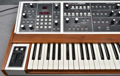 Moog-Memorymoog Plus